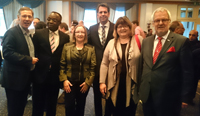 v.l.n.r.: Carsten Sieling, Elombo Bolayela, Verena Behrens, Olaf Lies, Marina Mollenhauer-Thein, Manfred Oppermann