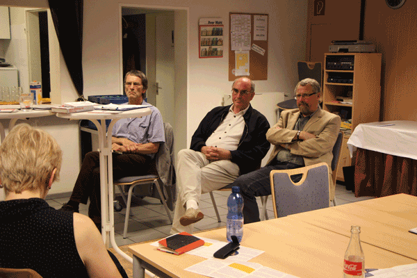 Referenten und Zuhörer der MV Juli 2015